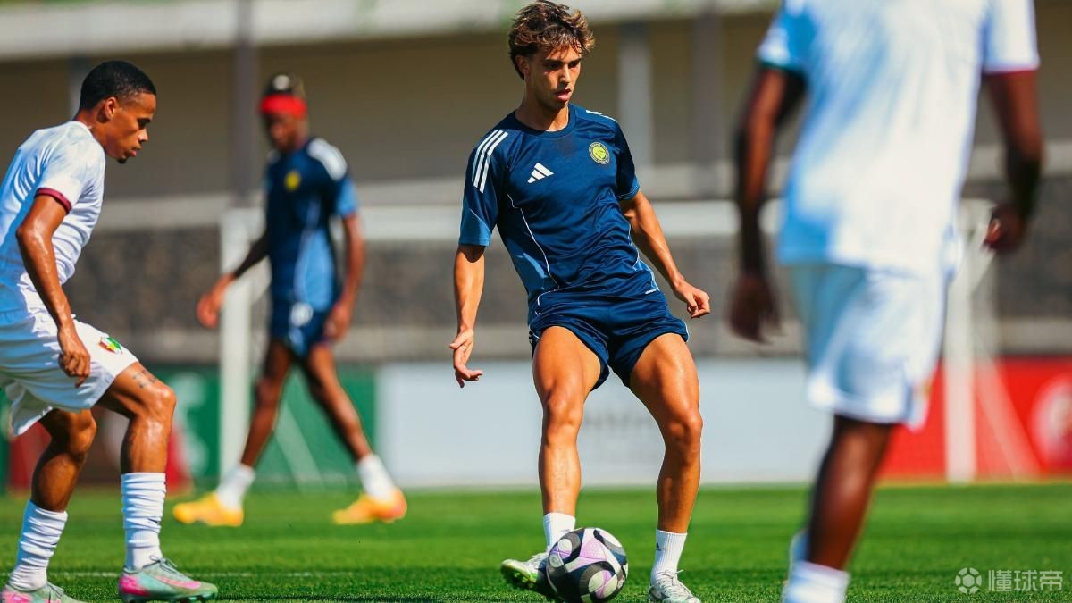 爱游戏全站关于风云突变！休斯敦火箭赛后远射贴柱，葡超版图或变，气氛紧张，球队文化再被提及的信息